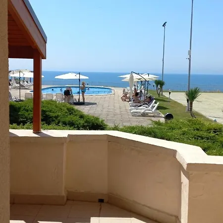 Апартаменти Village *