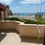 Village Apartment *
